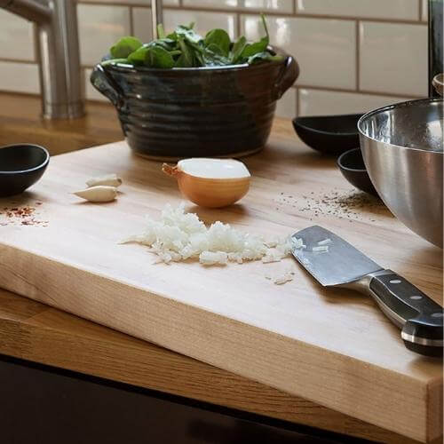 Why is Maple the Most Popular Wood for Cutting Boards? 